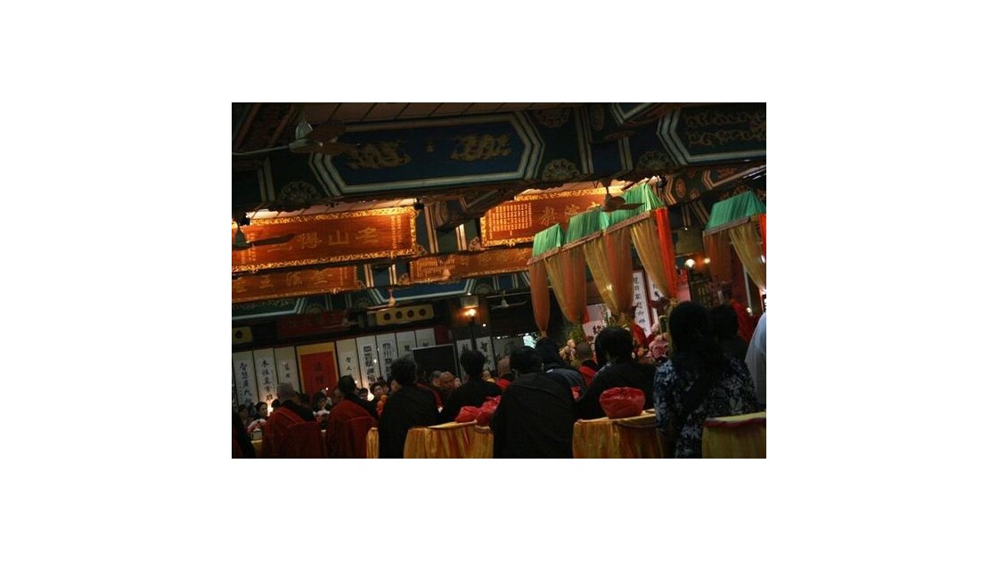 Lantau, réunion de moines