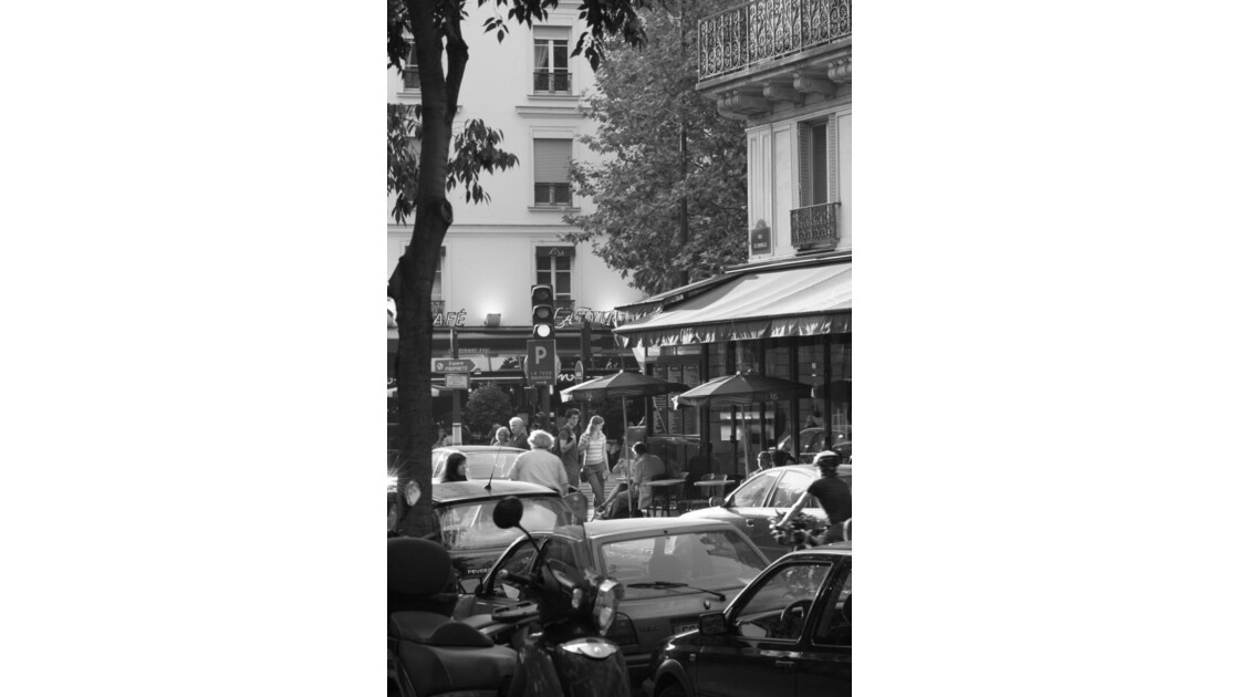 PARIS.JPG