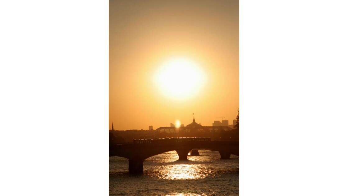 Coucher de soleil sur la Seine