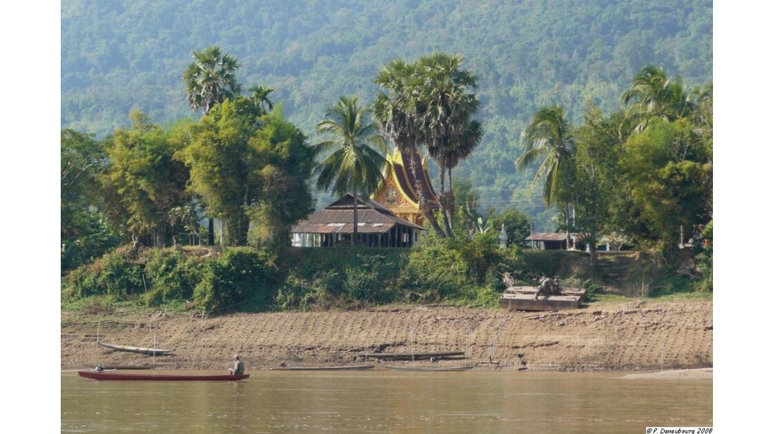 Rives du Mekong au Sud-Laos