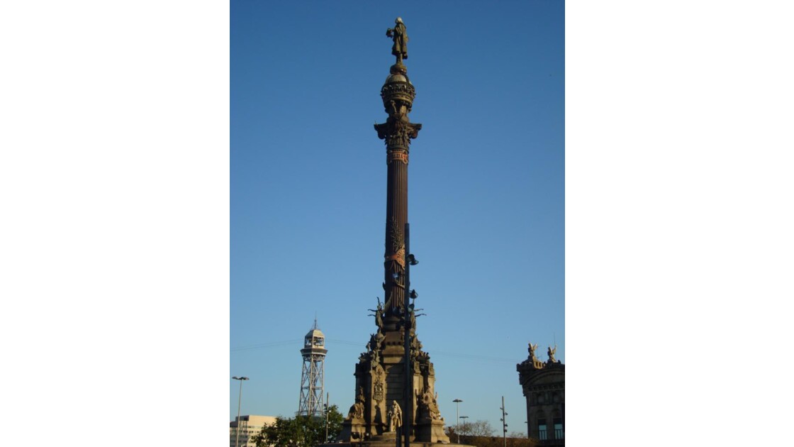 statue colomb