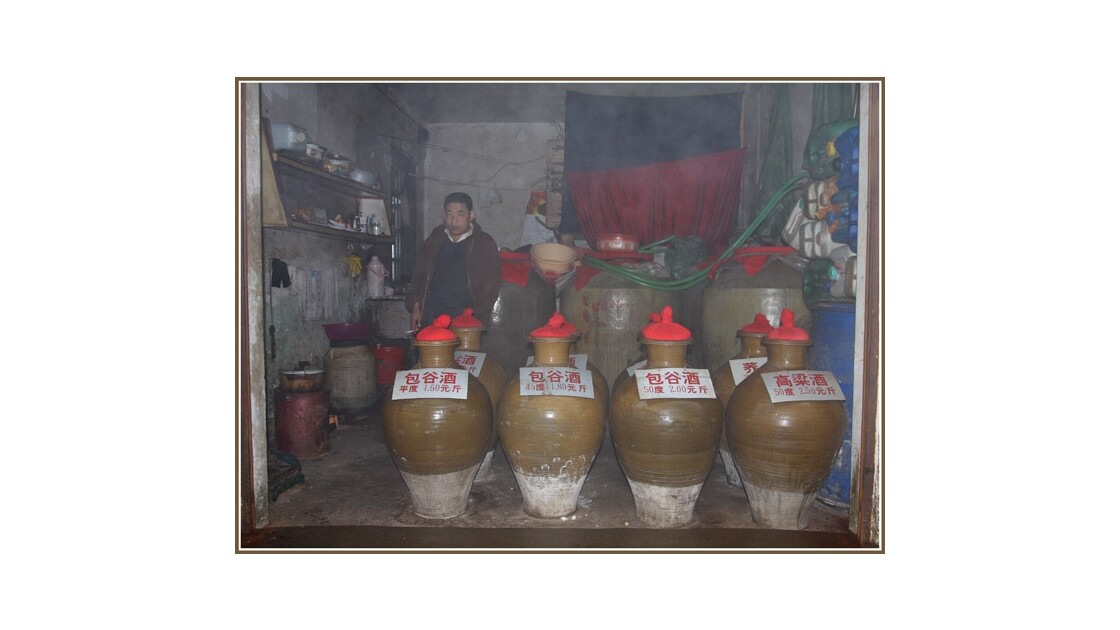 vendeur d'huiles a Yuanyang