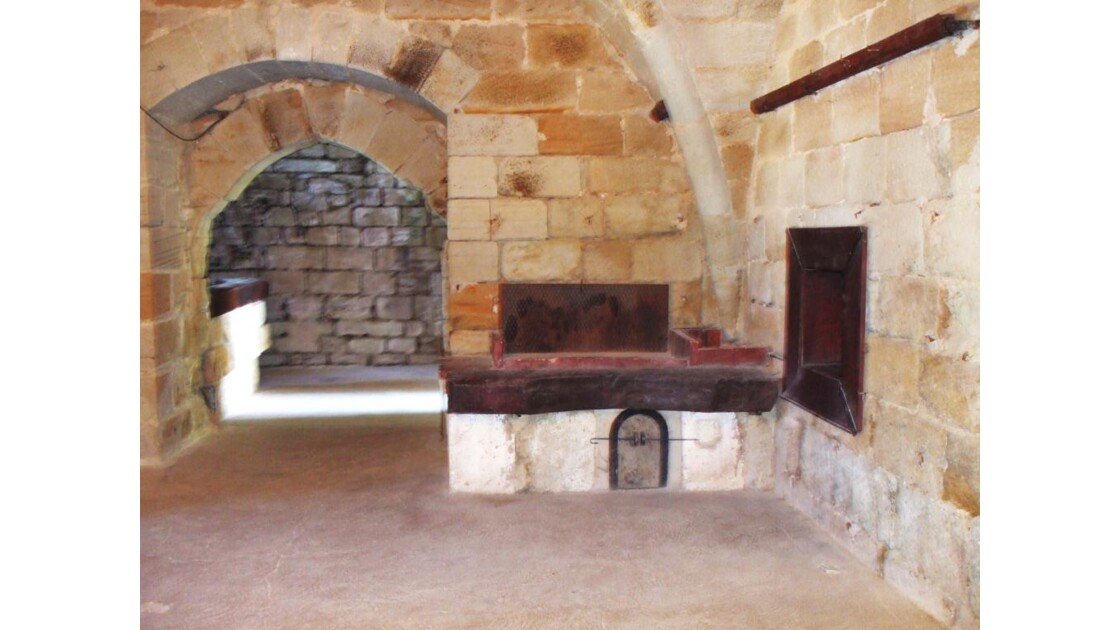 Grande salle (prieuré de Grandmont)