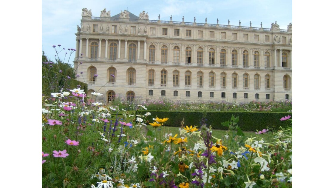 Chateau_de_Versailles__2_.JPG