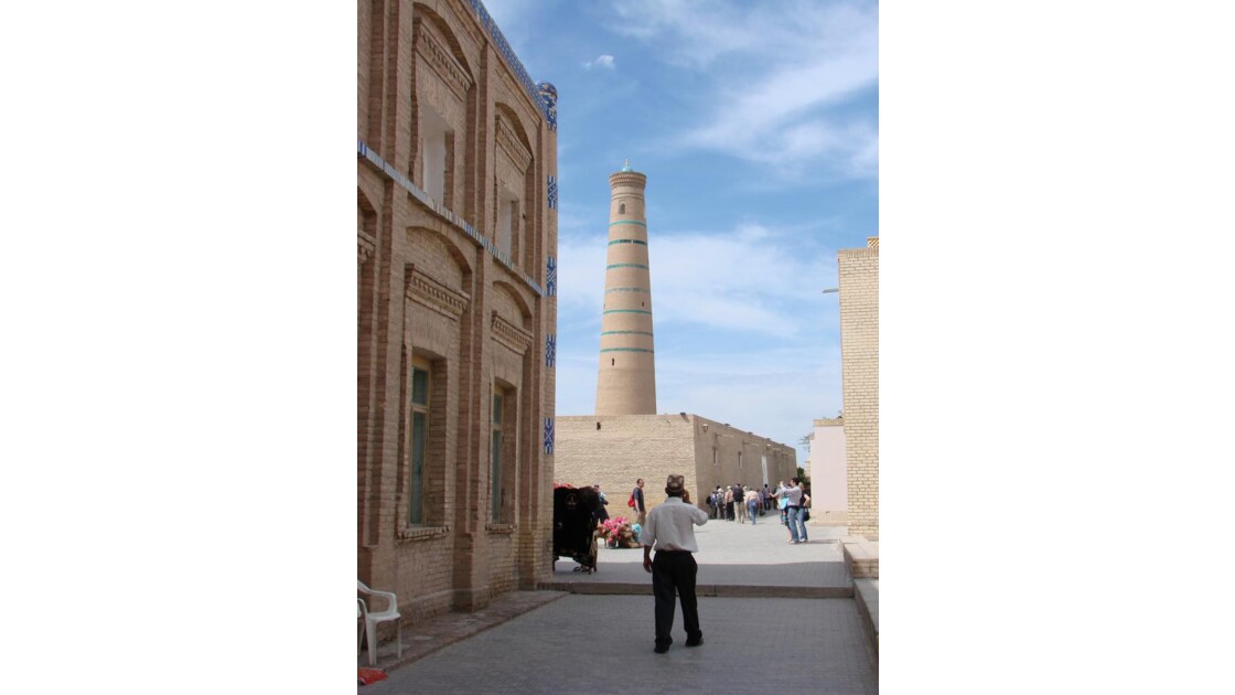 Khiva Minaret de la mosquée juma
