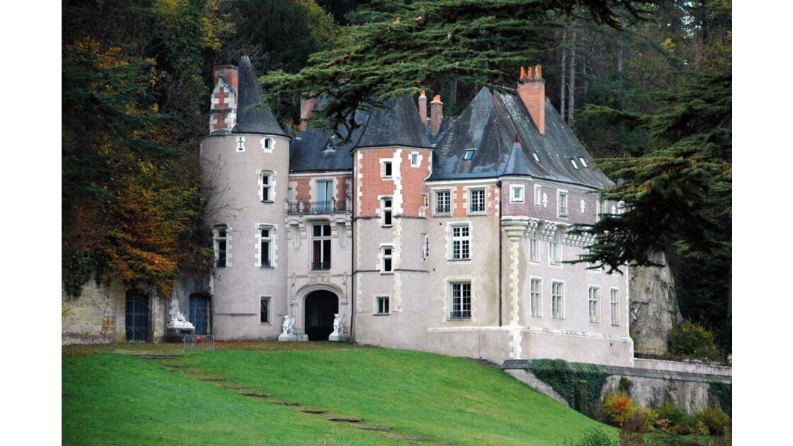 Château de Pocé sur Cisse. , Geo.fr
