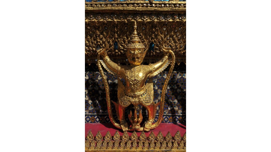 Wat Phra Kaeo, garuda