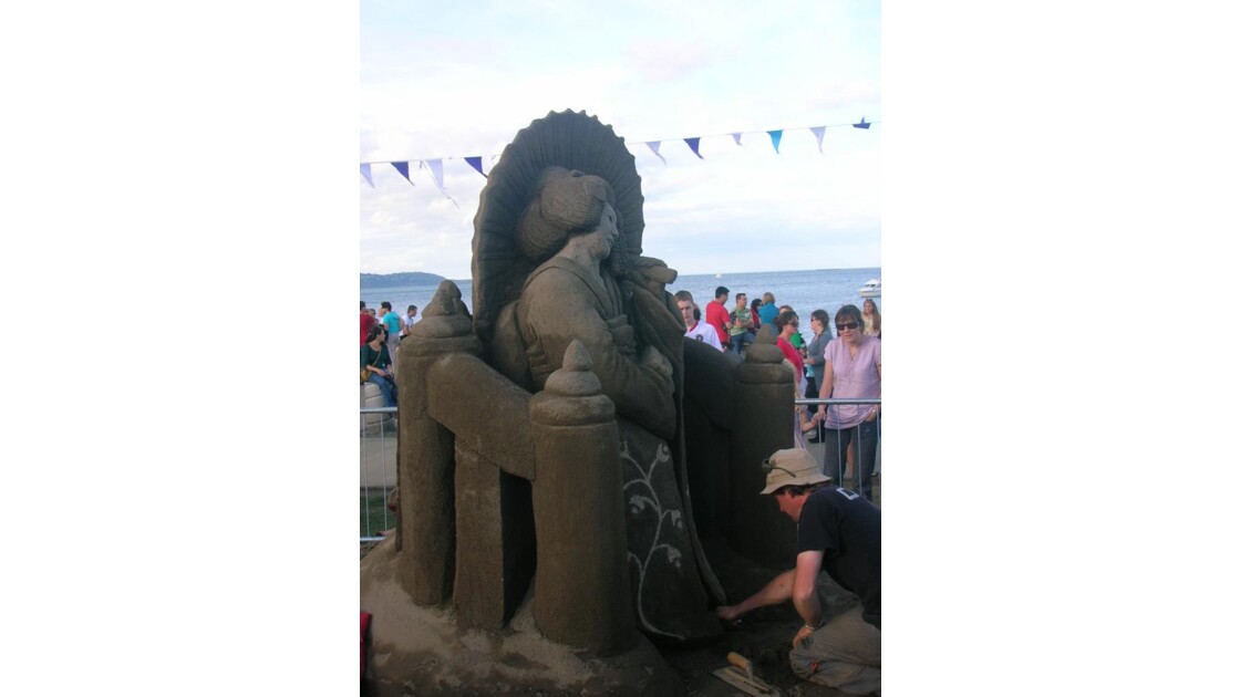 Sculpture sur sable