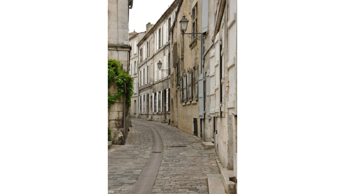 Angoulême : ruelle 1
