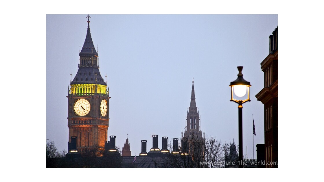 View_of_Westminster_from_Trafalgar_Squa