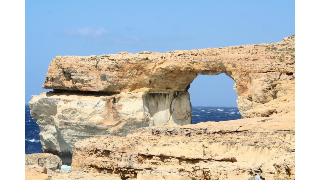 Rocher typique sur l'île de Gozo .JPG