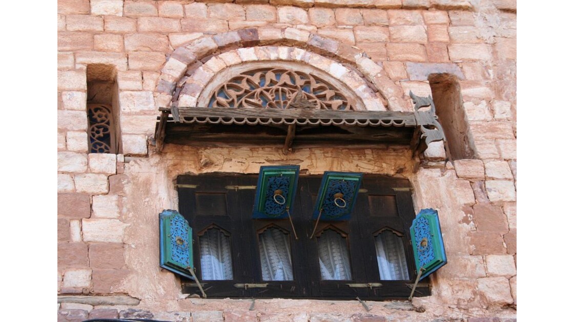 Kaukaban, détail fenêtre