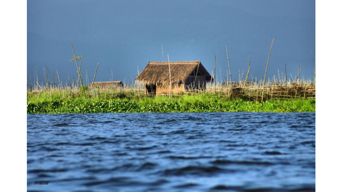 LAC INLE