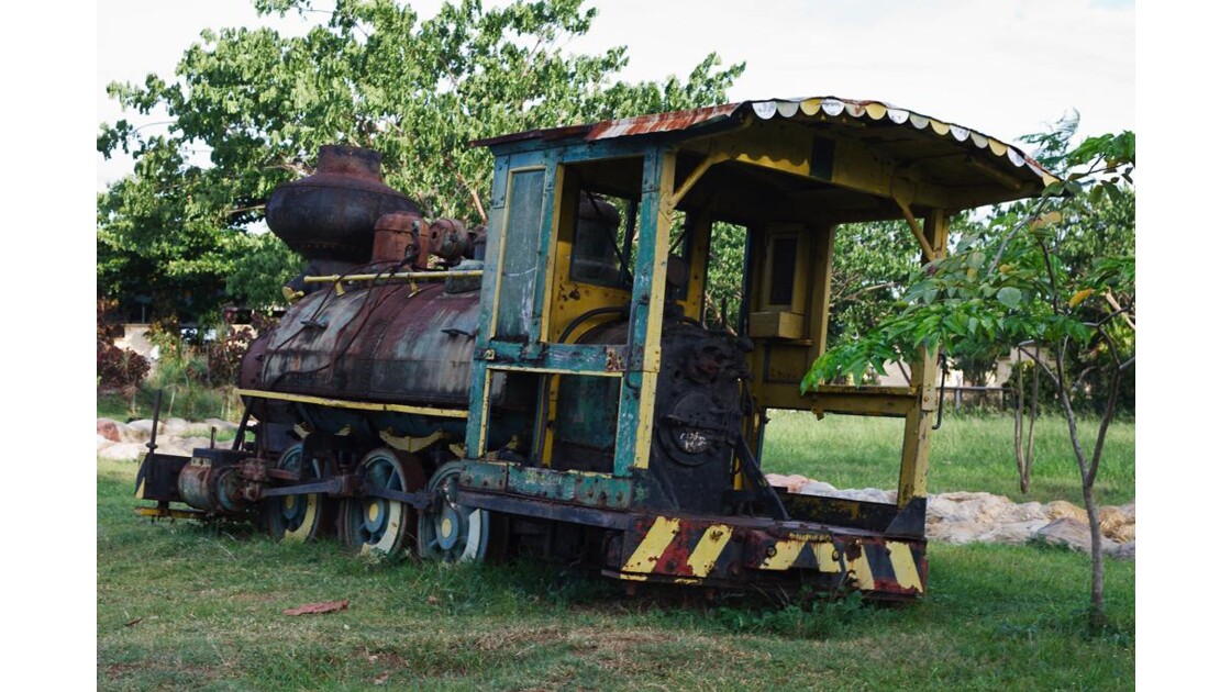 San  Carlos. Vieille locomotive