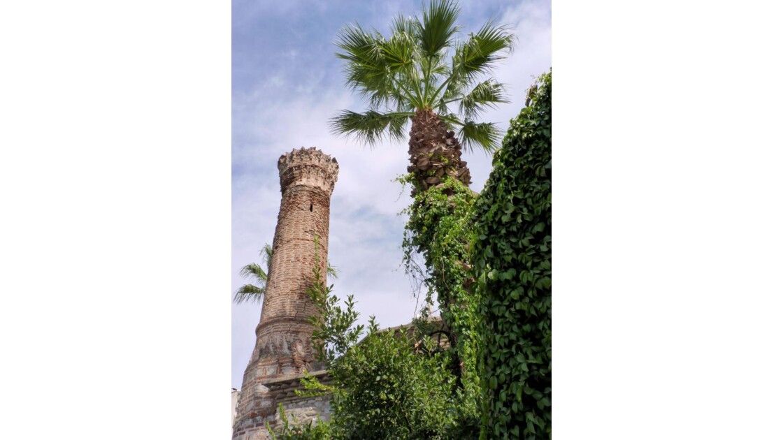 Minaret mosquée Isa Bey