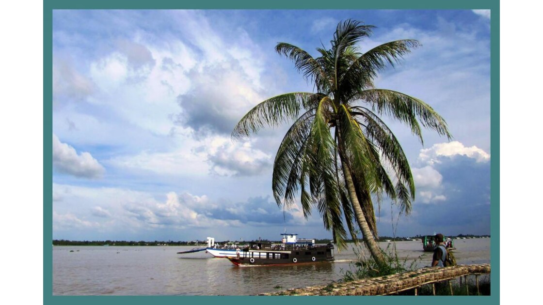 Transport de touristes sur le Mekong