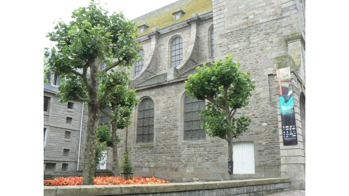église Saint-Sauveur(1743)