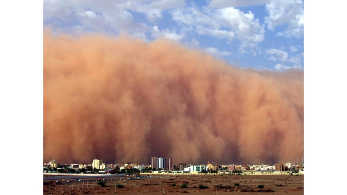 Tempete de sable sur Khartoum Soudan