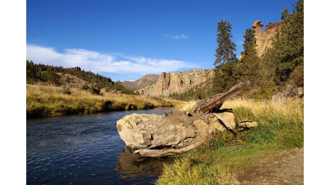 Crooked river