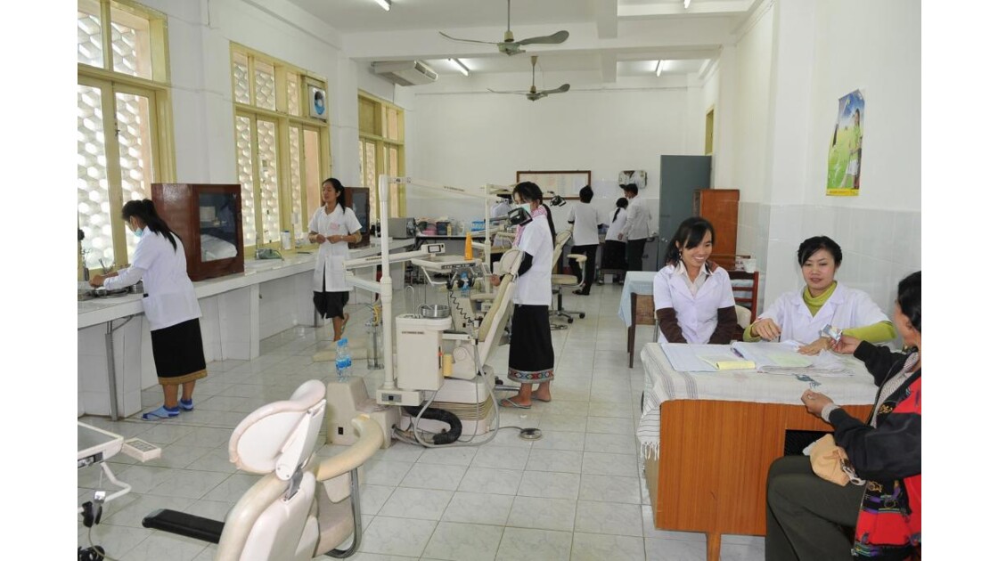 Vientiane, fac dentaire