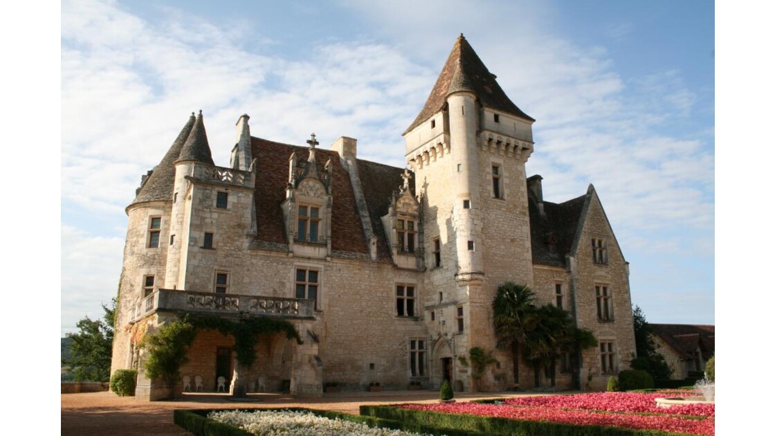 A Qui Appartient Le Chateau Des Milandes
