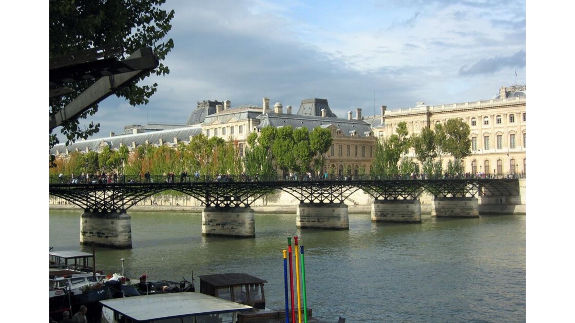 PARIS - Le pont des Arts