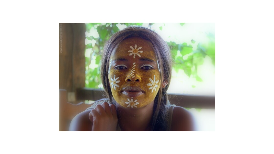 maquillage ethnie des sakalav