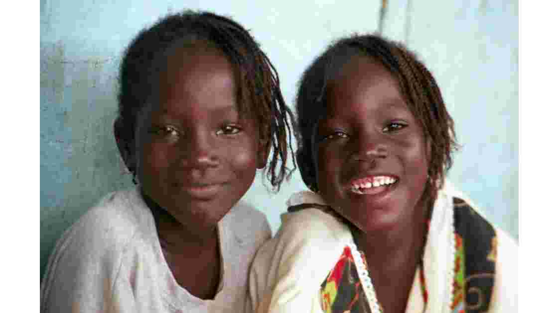 Gorée : soeurs jumelles