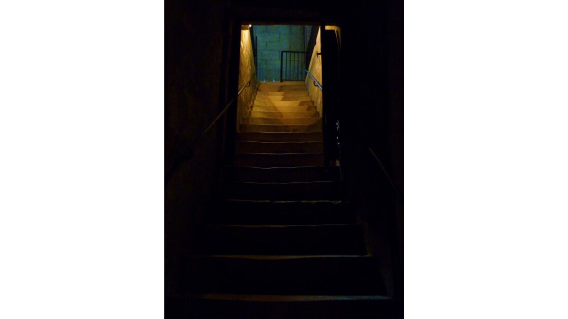 Escaliers de crypte.