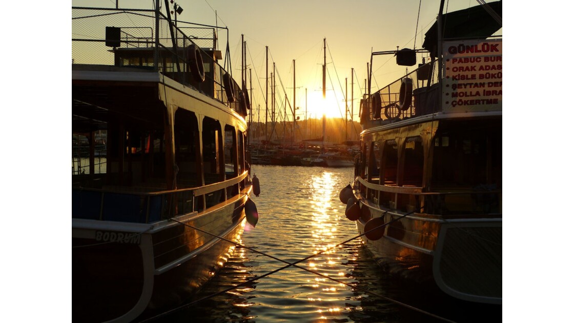 Coucher de soleil au port de Bodrum