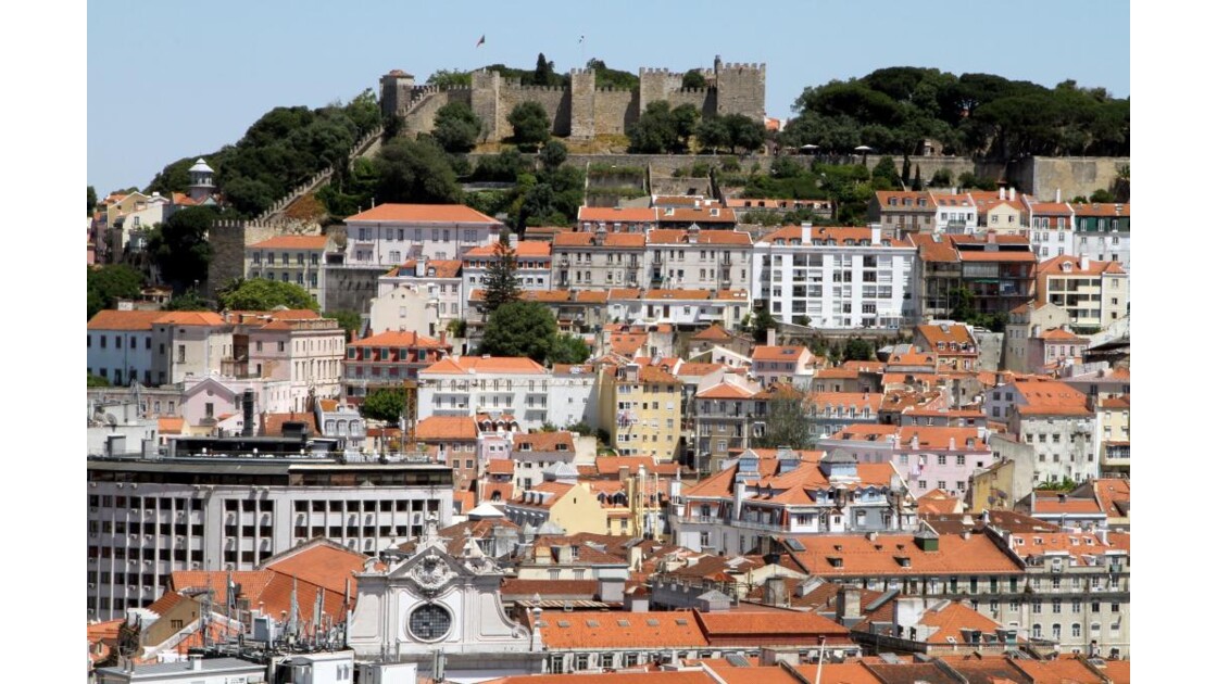"Vue sur Lisbonne ... (1)"