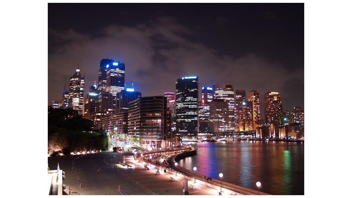 sydney city by night