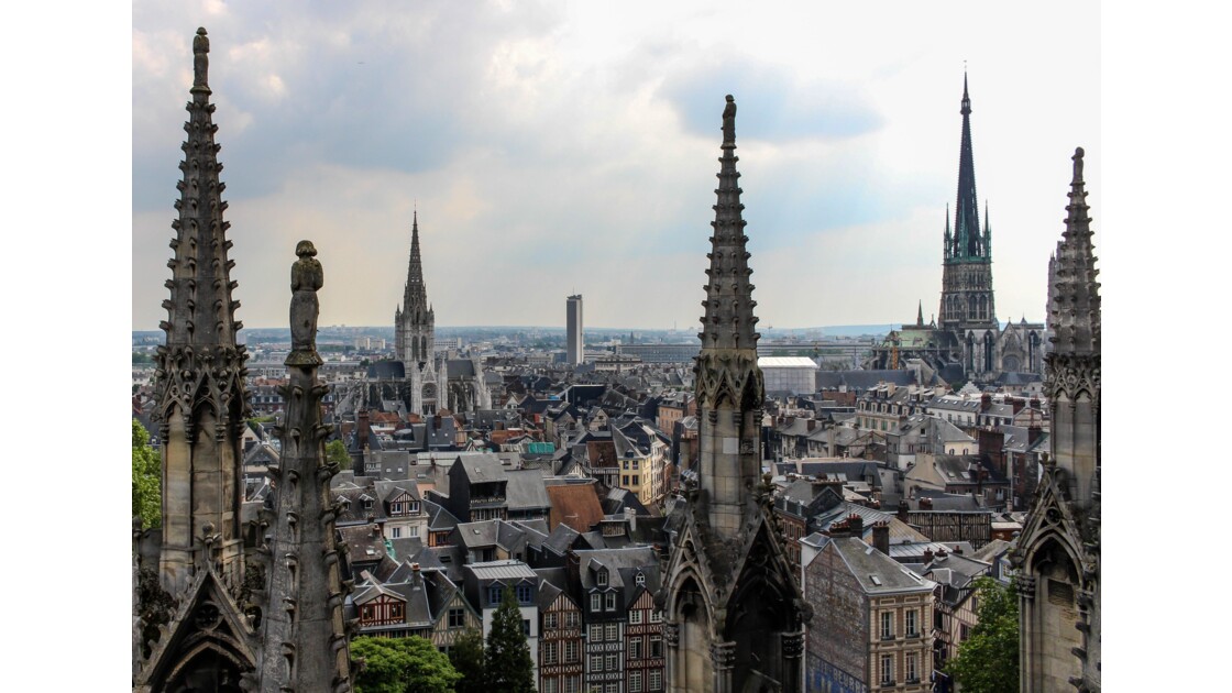 La ville aux cent clochers, Rouen