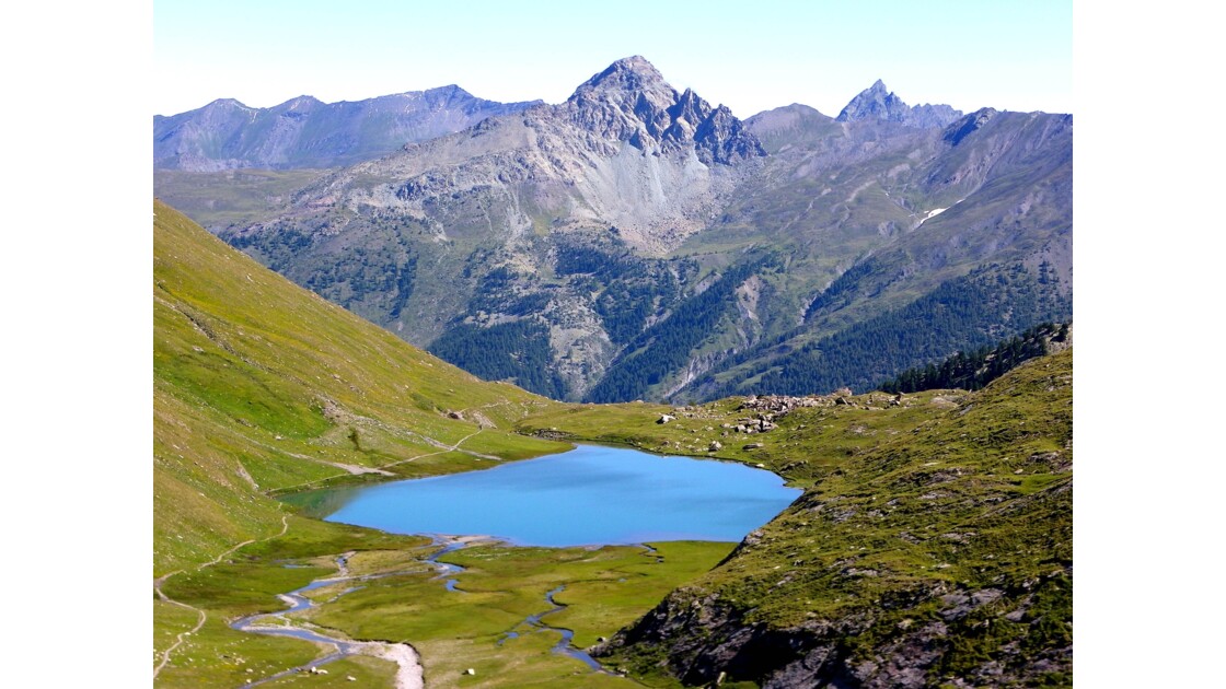 Lac , Il se situe sur le GR 58 (Tour du Queyras)... Geo.fr