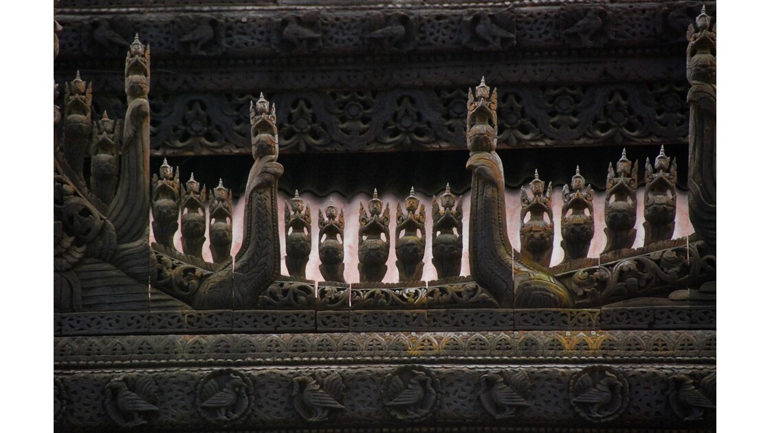 Le Palais d'Or à Mandalay