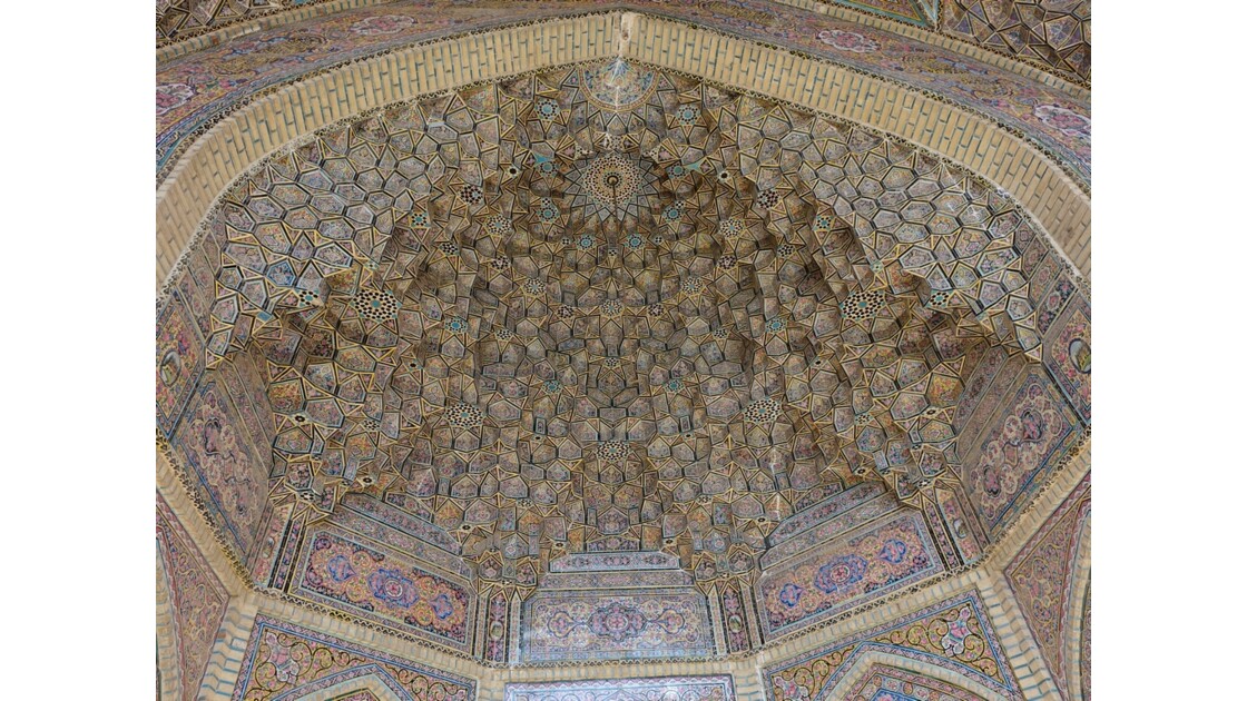 Iran Shiraz la mosquée Nasir-ol-Molk Iwan Nord 4