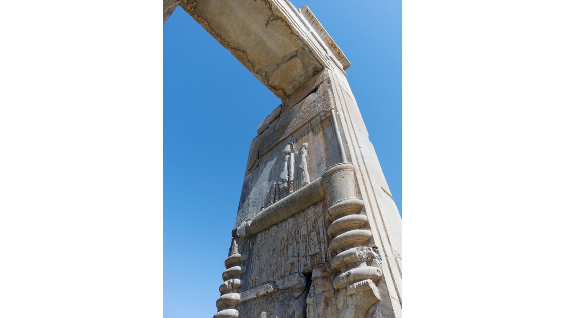 Iran Persépolis Porte de la Salle des 100 colonnes 3