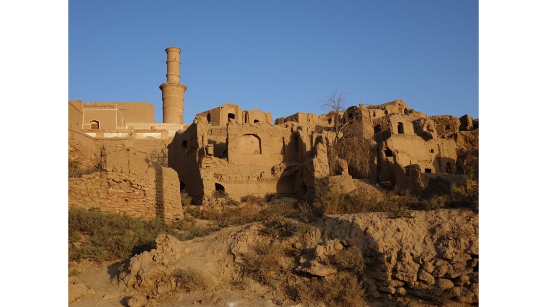 Iran Kharanagh Le minaret 3