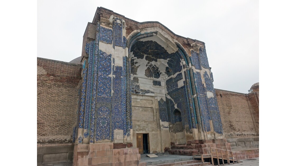 Iran Tabriz mosquée bleue le pishtaq