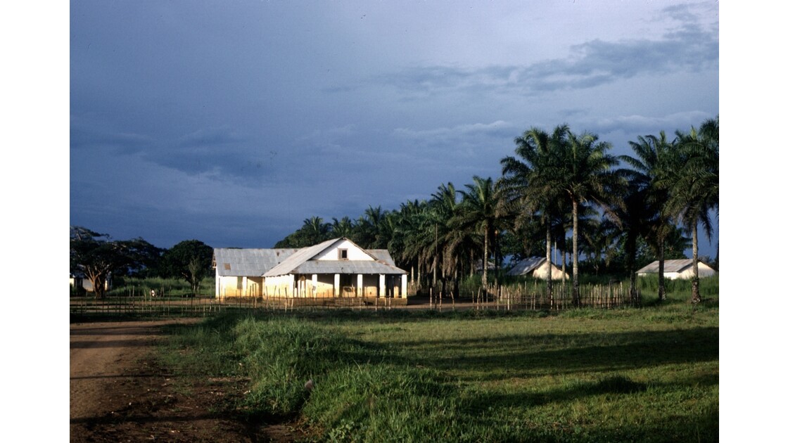 Congo 70 Ecole de Zanaga 1