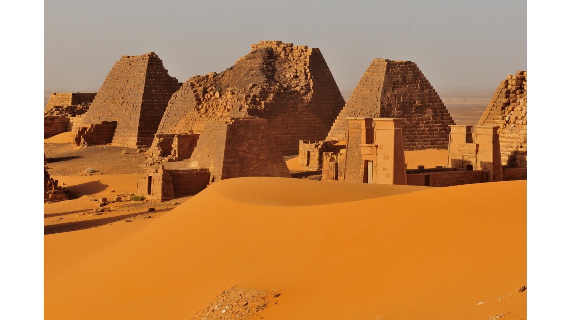 Nécropole royale, Méroé, Soudan. 