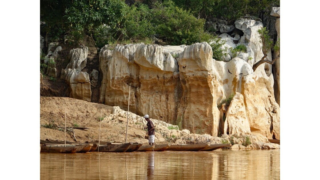 Madagascar Bekopaka rivière Manambolo 2