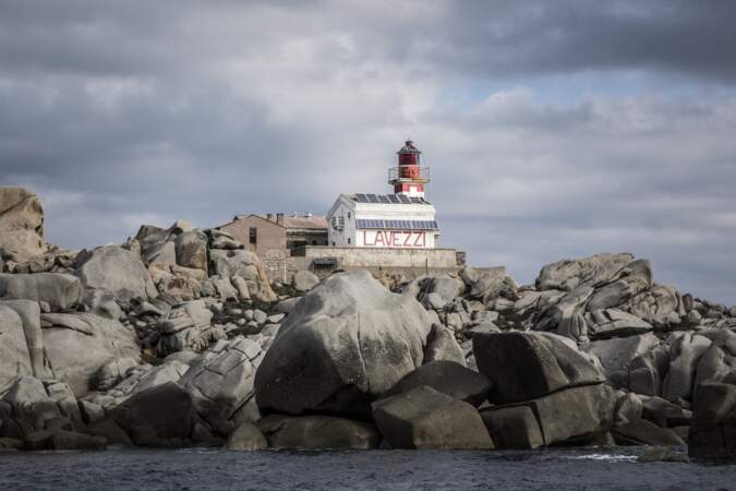 Le phare des Lavezzi, hanté par les naufragés de la Sémillante