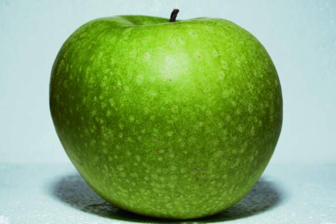 Ceci n'est pas une pomme, série "Aliments", 2006-2010