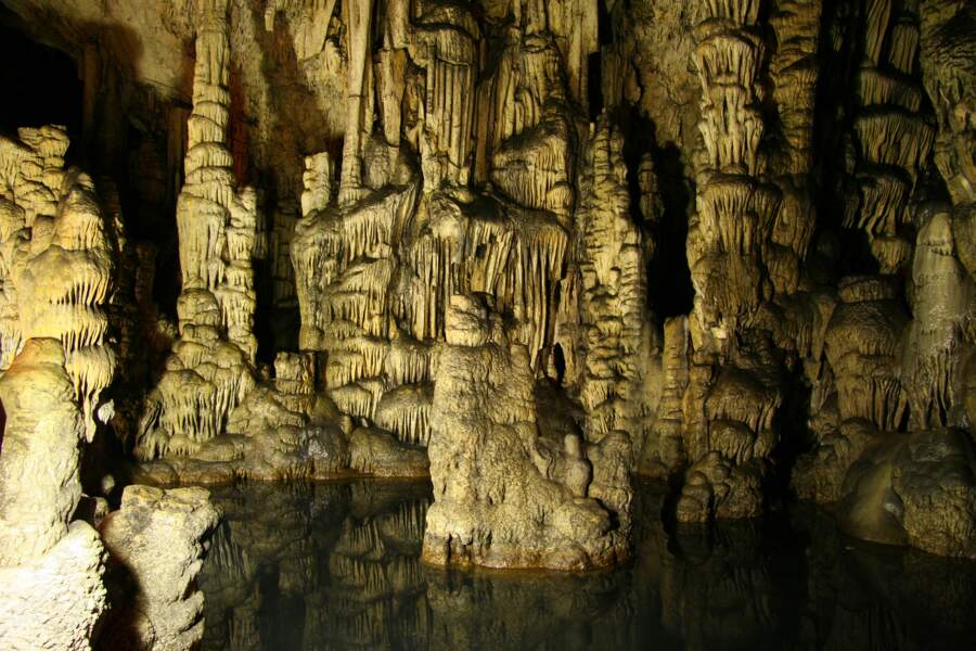 La grotte de Dikteon et le plateau de Lassithi