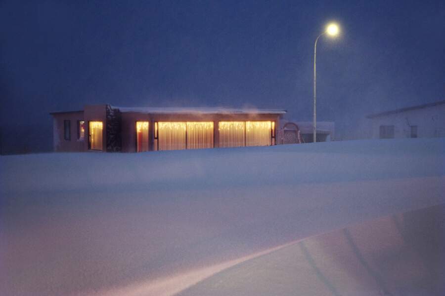 Avant le passage du chasse-neige matinal, à Suðureyri