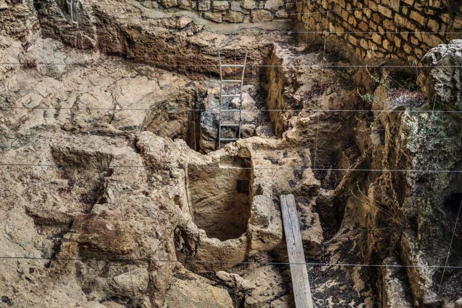 La grotte de la Baume Bonne : un monument de 400 000 ans
