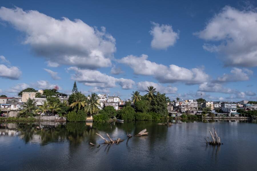 La rivière la Chaux traverse l’ouest de Mahebourg, la première capitale de l’île Maurice