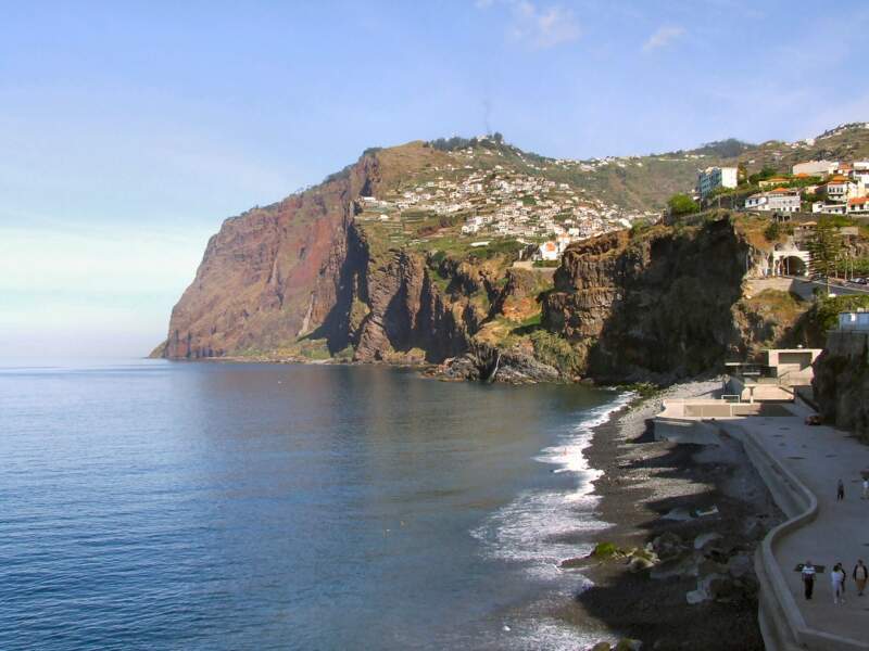 La falaise du Cabo Girão (cap du Retour)