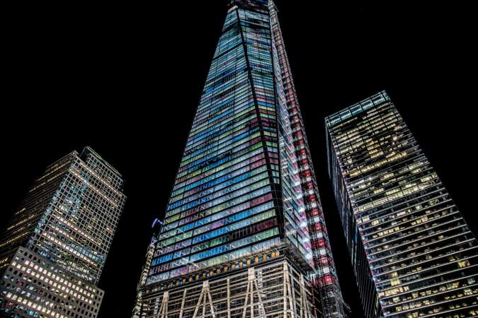 Contempler le One World Trade Center, symbole de renaissance